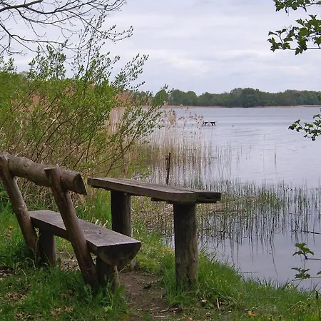 Ferienhaus Holiday House At The Useriner See, Userin