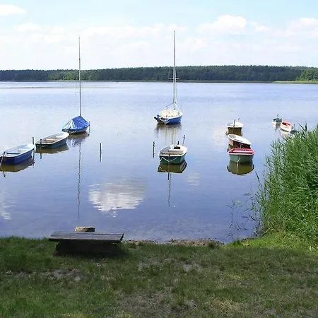 Ferienhaus Holiday House At The Useriner See, *